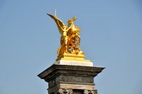Alexander III Bridge - Golden Pegasus horse
